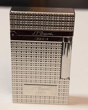 Silbernes, stark funkelndes