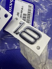Logo Abzeichen Emblem Monogramm Volvo V40 2001/2004 Original 30632556 Neu