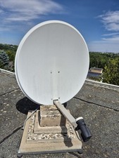SAT Anlage mit Flachdachhalterung / Balkonständer und LNB von TeleStar