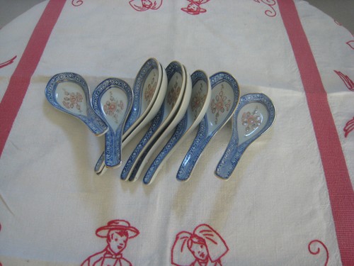 Porzellanlöffel chinesisch - 9,