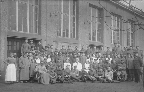 Foto gruppenfoto lazarett - foto, ak