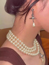 Vivienne Westwood Orb Ohrringe