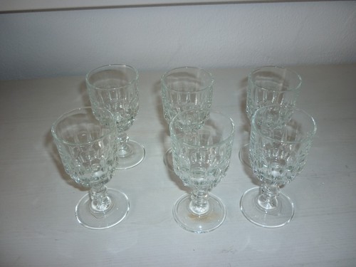 Sechs wodka gläser ein set - ,