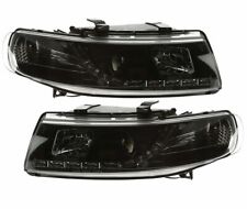 SCHWARZE SCHEINWERFER FÜR