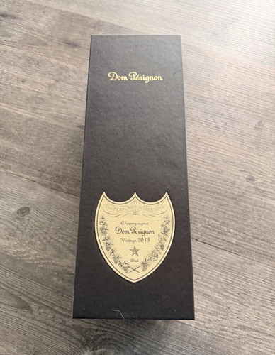 Dom pérignon champagne - dom,