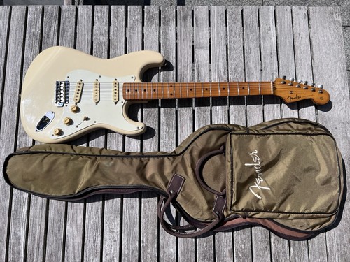 1984 fender stratocaster - 1984, jv