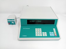 Metrohm Titrator 737 KF Coulometer mit 728 Magnetrührer - 2 Jahre Garantie