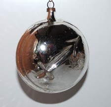 alter Christbaumschmuck aus Glas, silbernes Formteil Jul Kugel -3