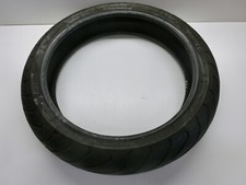 Pirelli Angel ST Reifen 120 70 17 58W DOT0612 mittig 3,3 mm  Int.002vo