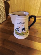 Milchkanne Weiß Mit