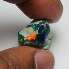 Glatter blauer Opal grob 18,90