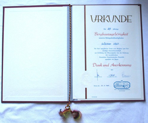Ddr urkunde jahre - urkunde,