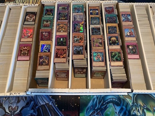 Yugioh 1000 card collection - card,