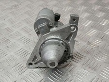 281000Y091 4658833 bracket