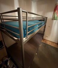 Modernes Etagenbett aus