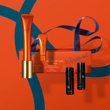 Pola Wrinkle Shot Special Gift