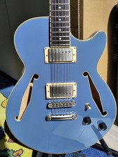 D'Angelico (Dangelico) Excel SS Tour, Slate Blue (Semi-Hollow, mit Gigbag)