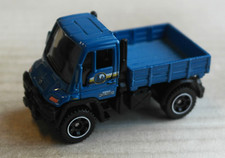 Matchbox Mercedes-Benz Unimog U300 blau/schwarz Byrd Farms Multipack Exclusive