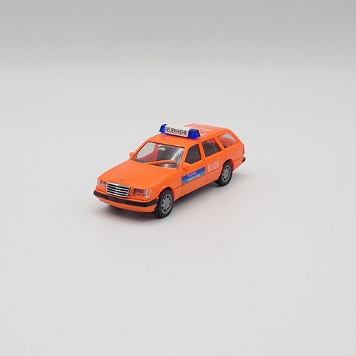 Herpa mercedes e320 - 1:87,