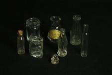 #10378b - Altes Kaufmannsladen-Zubehör - Diverse Glasflaschen