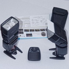 2 Blitzgeräte NISSIN Di700A mit 1 Air1 Commander, für MFT M4/3, techn. einwandfr