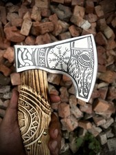 Outdoor Beil: handgeschmiedet