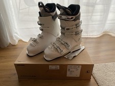 Salomon Charm XX Ski Boots Ski Schuhe Neuwertig Mit Karton Größe 42