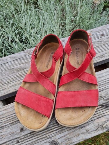 Wunderschöne rote sandalen - wunderschöne,