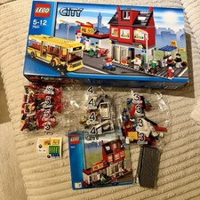 Neu - LEGO CITY Stadtviertel