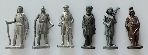 Ei metallfiguren - 6, Ü-ei