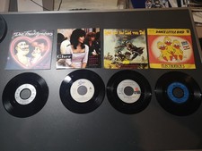 Sammlung 17x Vinyl Singles 7“ + roter Plattenkoffer – 70er 80er 90er – Pop, Schl