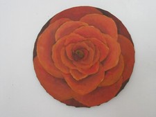 Rote Rose auf runder Leinwand