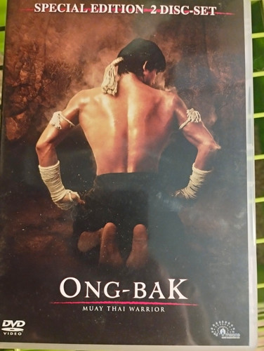 Ong bak muay - ong-bak:, warrior