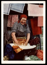 INDANTHREN * Frau beim Wäsche