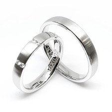 Ein paar Trauringe-Eheringe, Weißgold 585, mit Diamanten (F617)