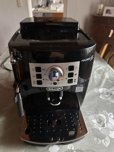 Delonghi magnifica ecam - magnifica, s