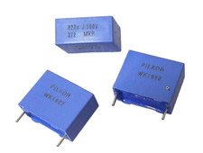 Folienkondensator 820nF 500V