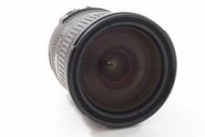 Nikon AF-S DX 18-200mm