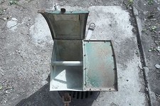 Düngerstreuer aus der DDR oder Giftspritze mit Inhalt ( Kartoffelkäfergift )