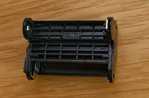 AA-Batteriehalter ähnlich