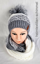 VEILO Schal + Mütze Bommel