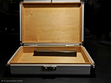 Advents-Special: Reise-Humidor für Zigarren, Aluminum/Holz, 25 x 17 x 5cm