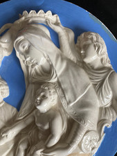 Marienplastik aus Porzellan -