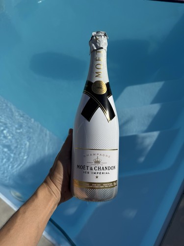 Moët chandon leere flasche - chandon,