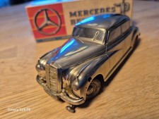 Prämeta Mercedes 300  Motor läuft