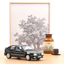 OPEL Kadett E GSI 3 Türer Sport 1991 schwarz met. Helmut Schmidt Norev 1:18