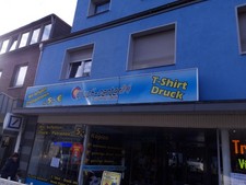 Leuchtreklame außen gebraucht, 6,8m lang, 0,9m hoch, für LED Röhren umrüstbar