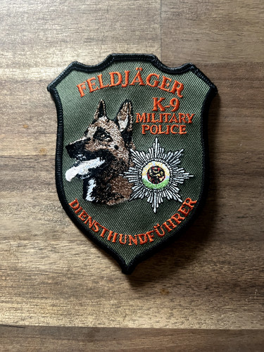 Feldjäger - , k9