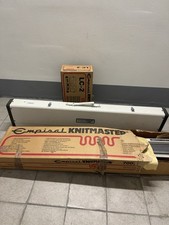 Empisal Knitmaster 700 Strickmaschine mit Doppelfront mit Zubehör