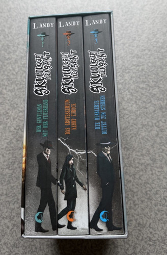 Skulduggery pleasant bücher - pleasant,